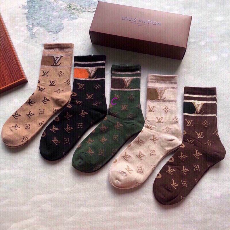 LV socks (4)